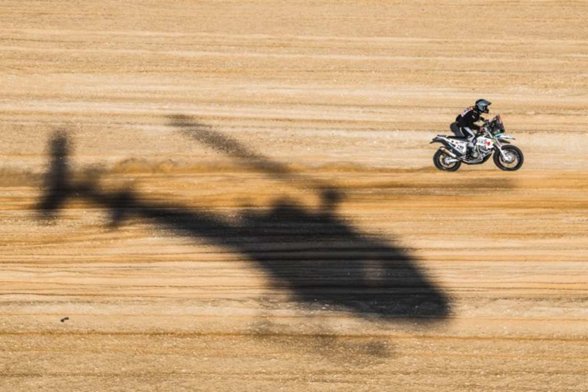 Per Helikopter wird überwacht und geholfen