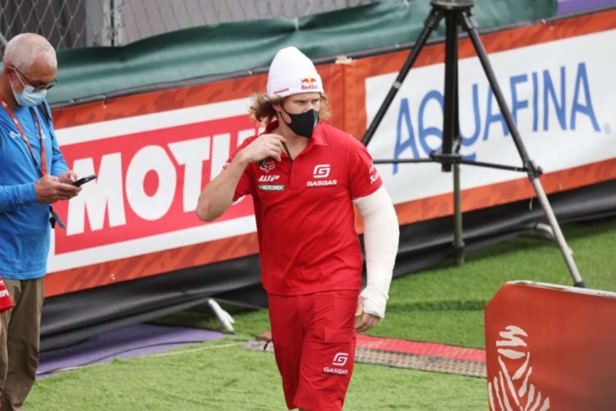 Daniel Sanders musste mit einem gebrochenen linken Arm aufgeben