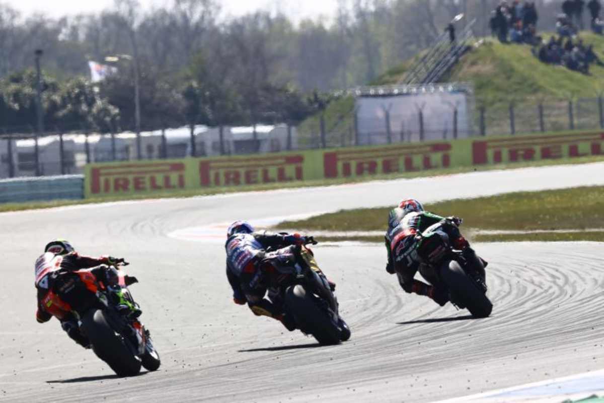 Jonathan Rea, Toprak Razgatlioglu & Álvaro Bautista