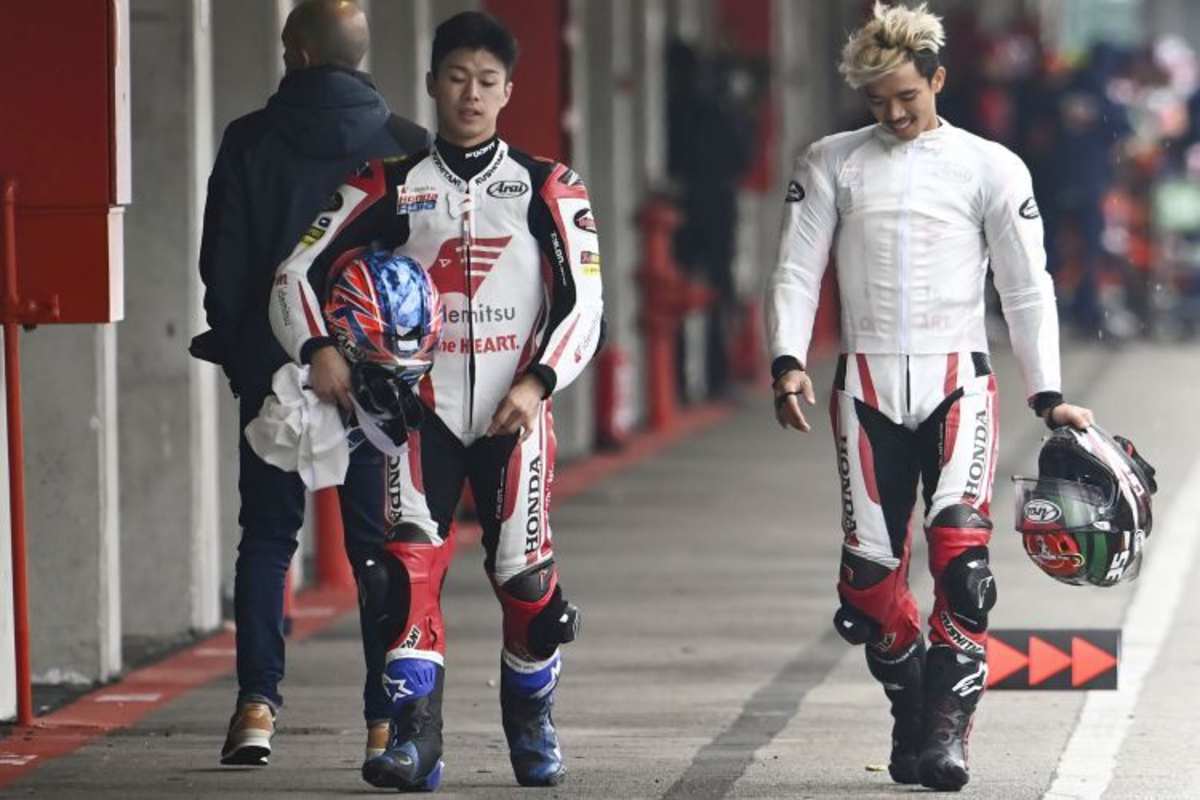 Ai Ogura & Somkiat Chantra