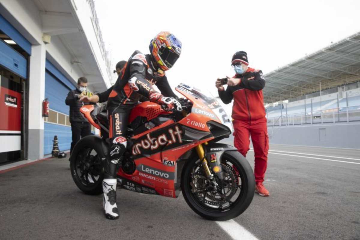 Michael Rinaldi im Aruba.it Ducati-Outfit