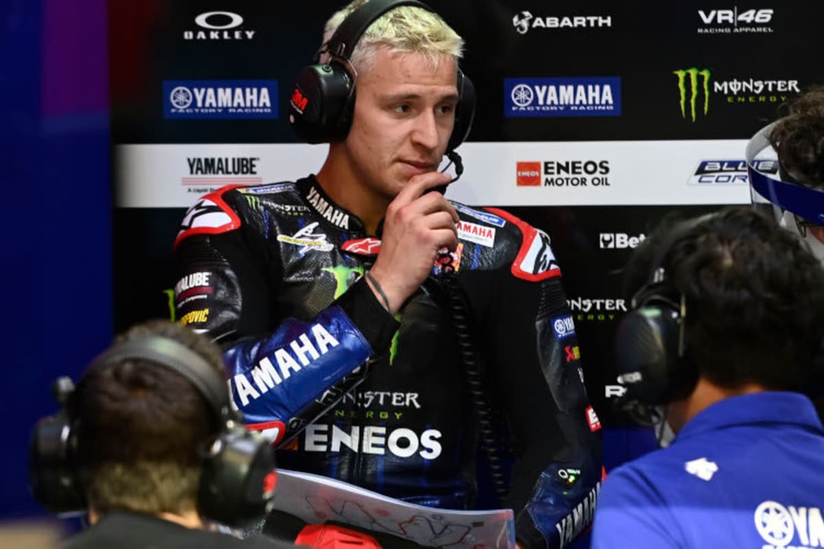 Neue Box, neue Farben und neue Frisur bei Fabio Quartararo