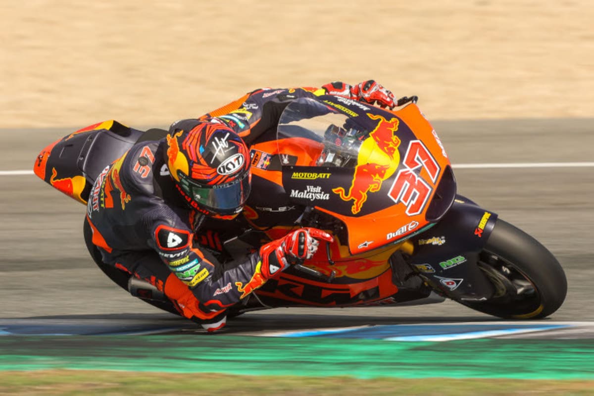 Aufgepasst, die Nummer 37 gehört in der Moto2 weiterhin Augusto Fernandez