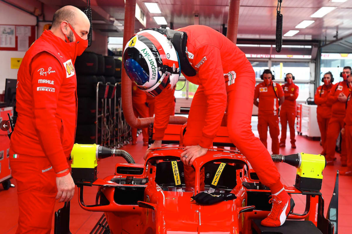 Mehr als dreissig Jahre nach seinem Vater Jean Alesi fuhr nun auch sein Sohn Giuliano einen Formel-1-Ferrari