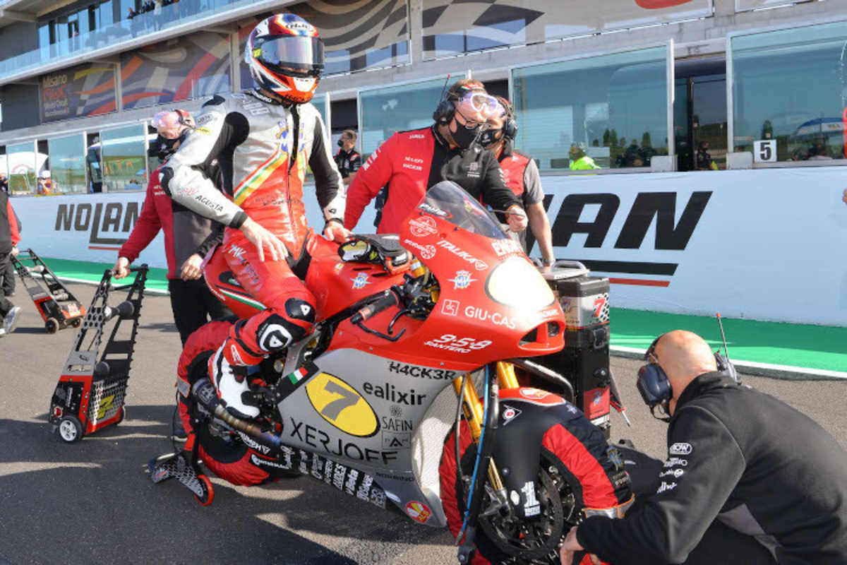 Lorenzo Baldassarri im Ago-Look 