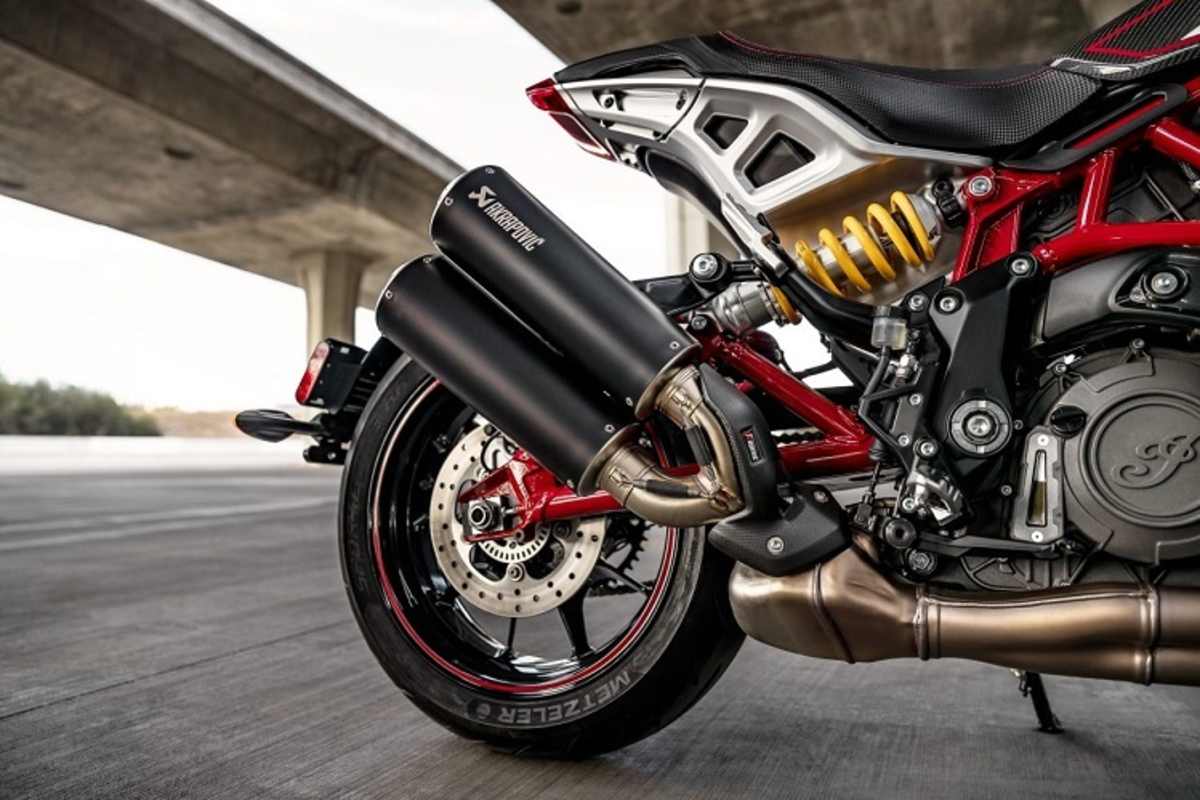Nur an der FTR 1200 R Carbon: Federelemente von Öhlins