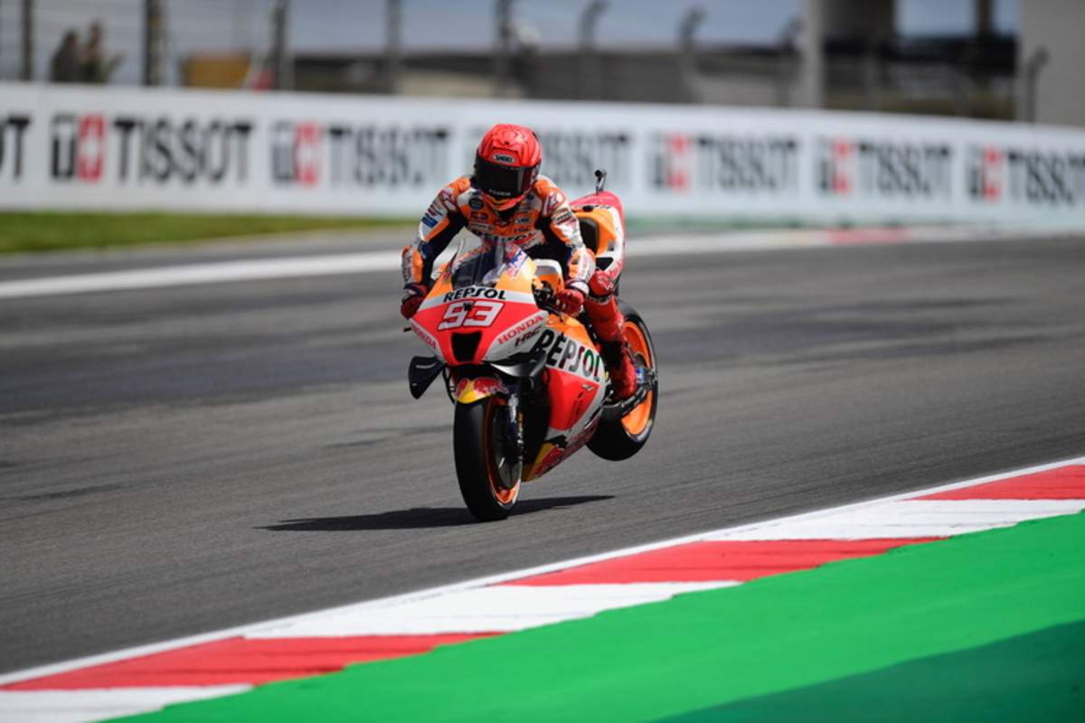 Das Hinterrad in der Luft