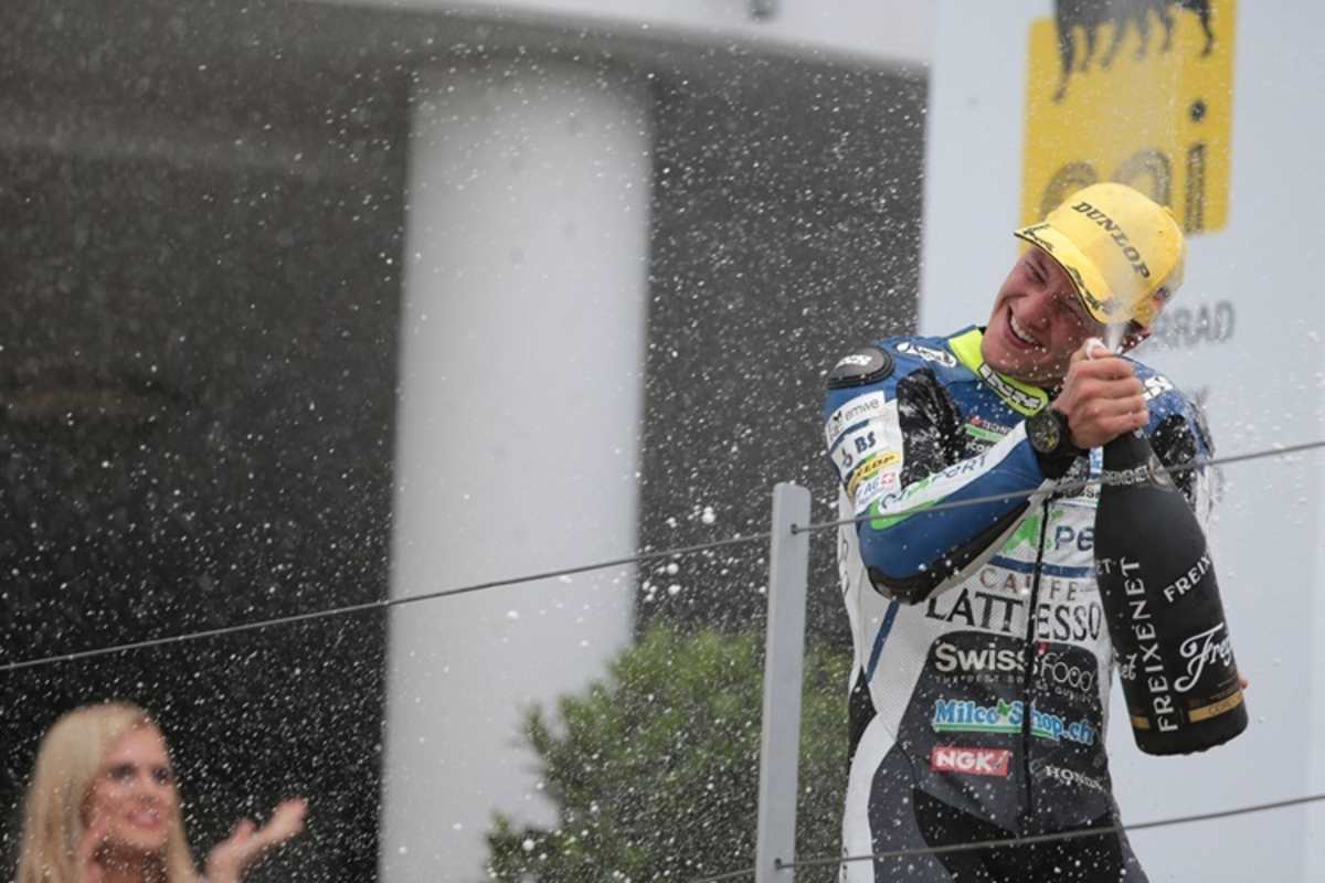 Die Champagnerdusche darf nicht fehlen