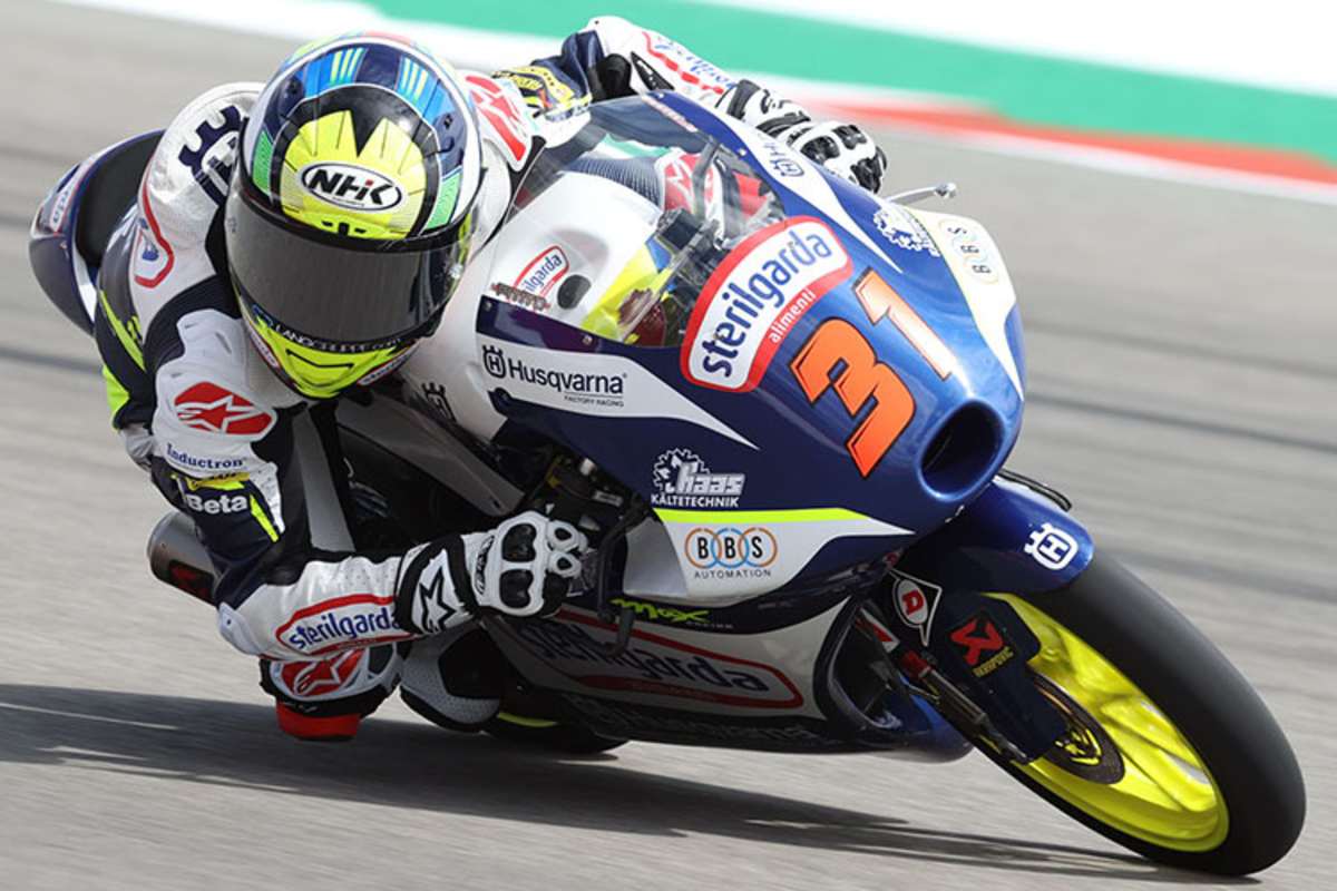 Adrián Fernández auf der Moto3-Husqvarna