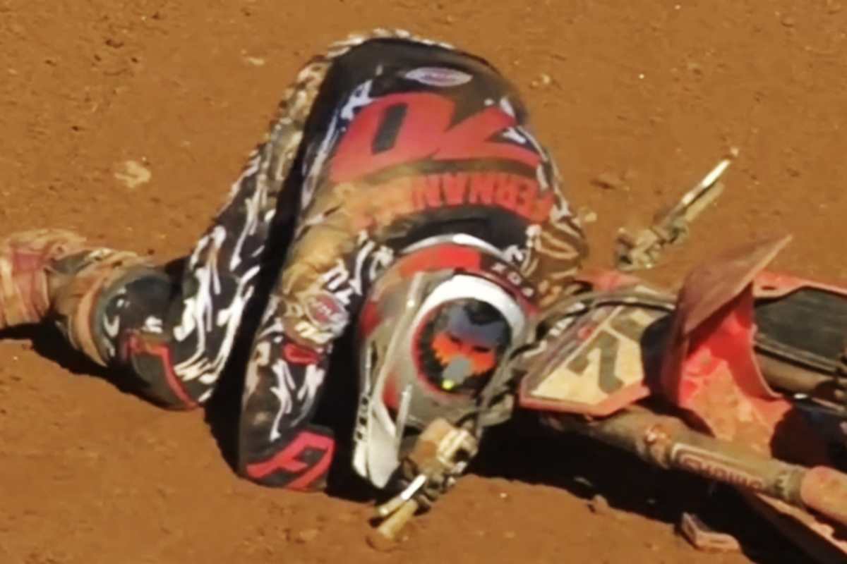 Ruben Fernandez fiel nach einem weiteren Sturz aus