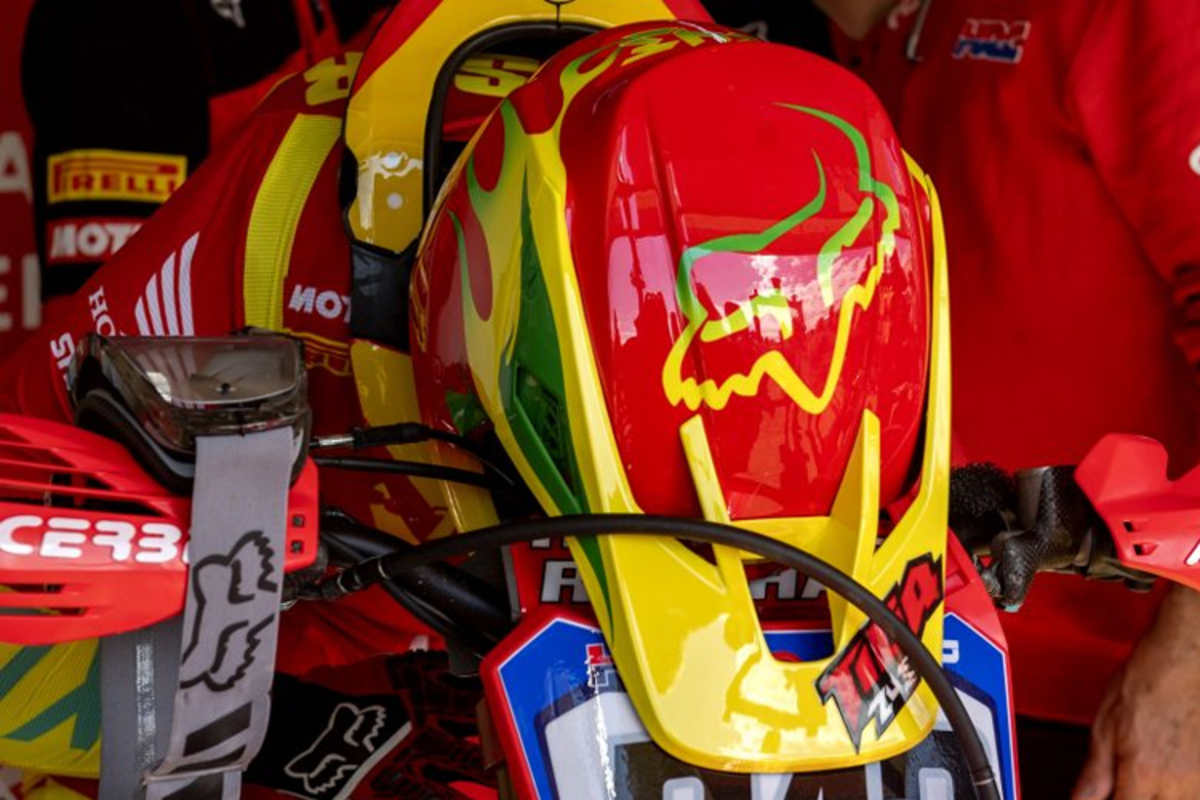 Tim Gajser, voll konzentriert vor dem Start