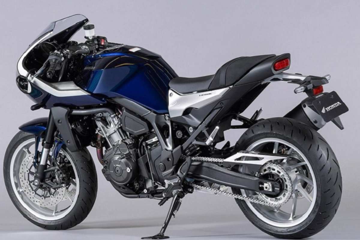 Design-Anleihen bei den Cafe Racern der 60er und 70er Jahre: Honda Hawk 11