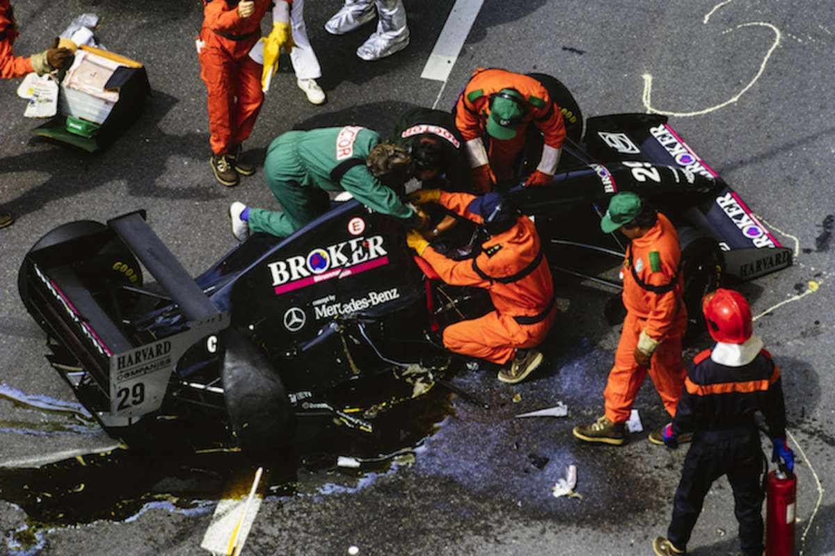 Nach dem Unfall von Karl Wendlinger in Monte Carlo