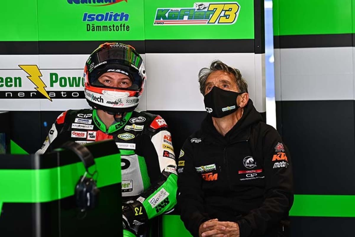 Max Kofler mit Teamchef Alain Bronec