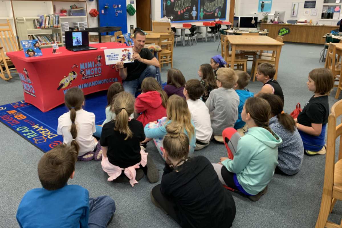 Schulkinder erfahren mit Mimi und Moto viel über Motorräder