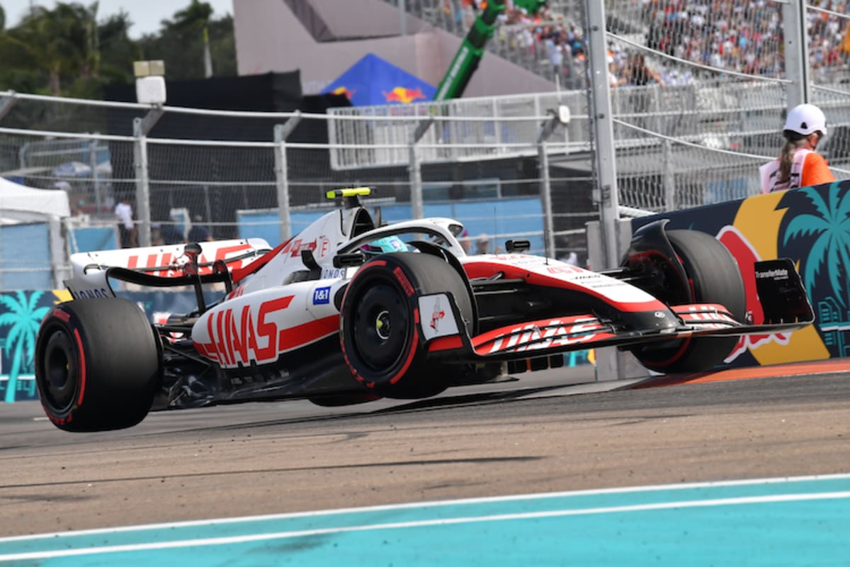 Mick Schumacher bei der Sitzprobe