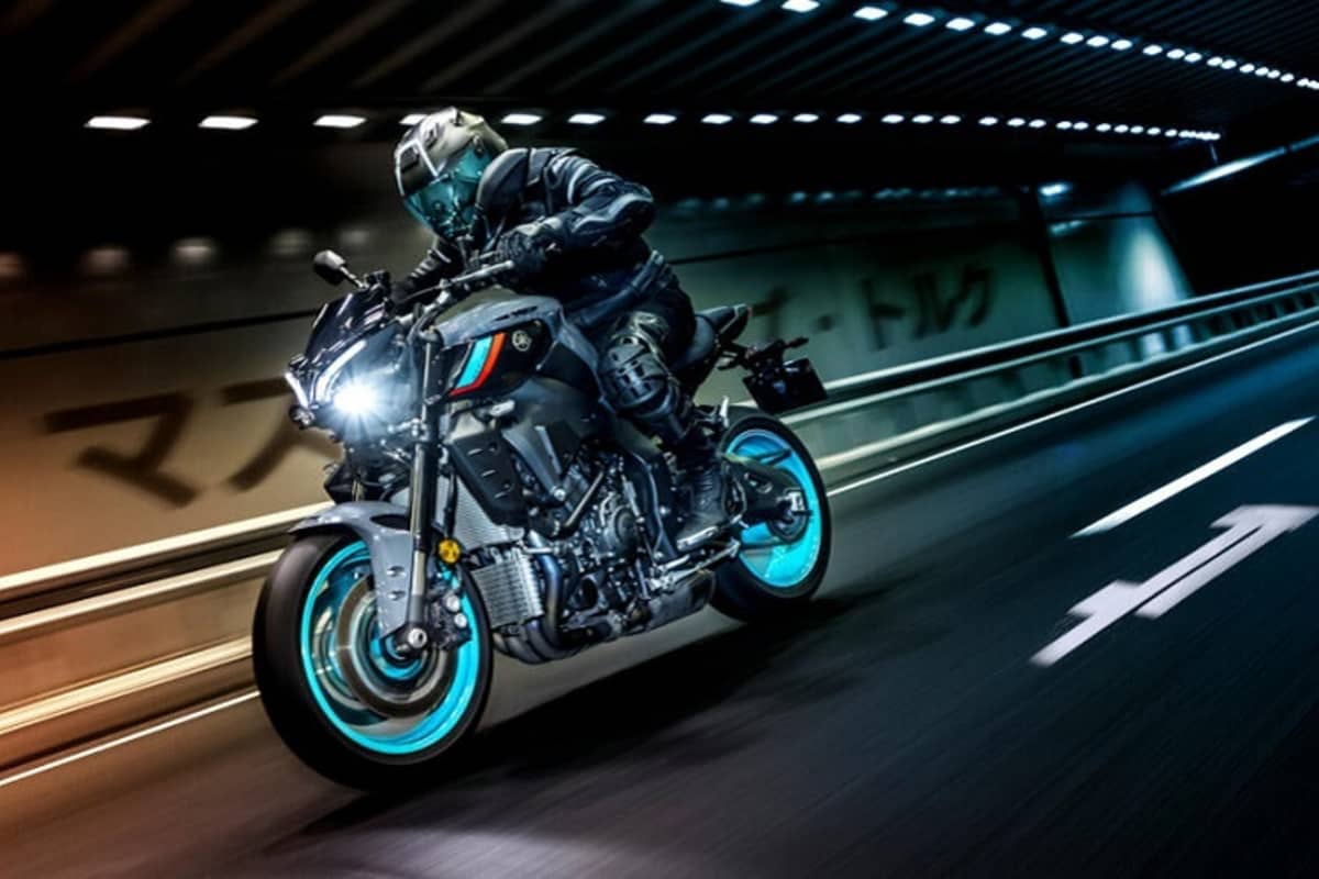 Viele Anleihen beim Supersportler R1: Yamaha MT-10
