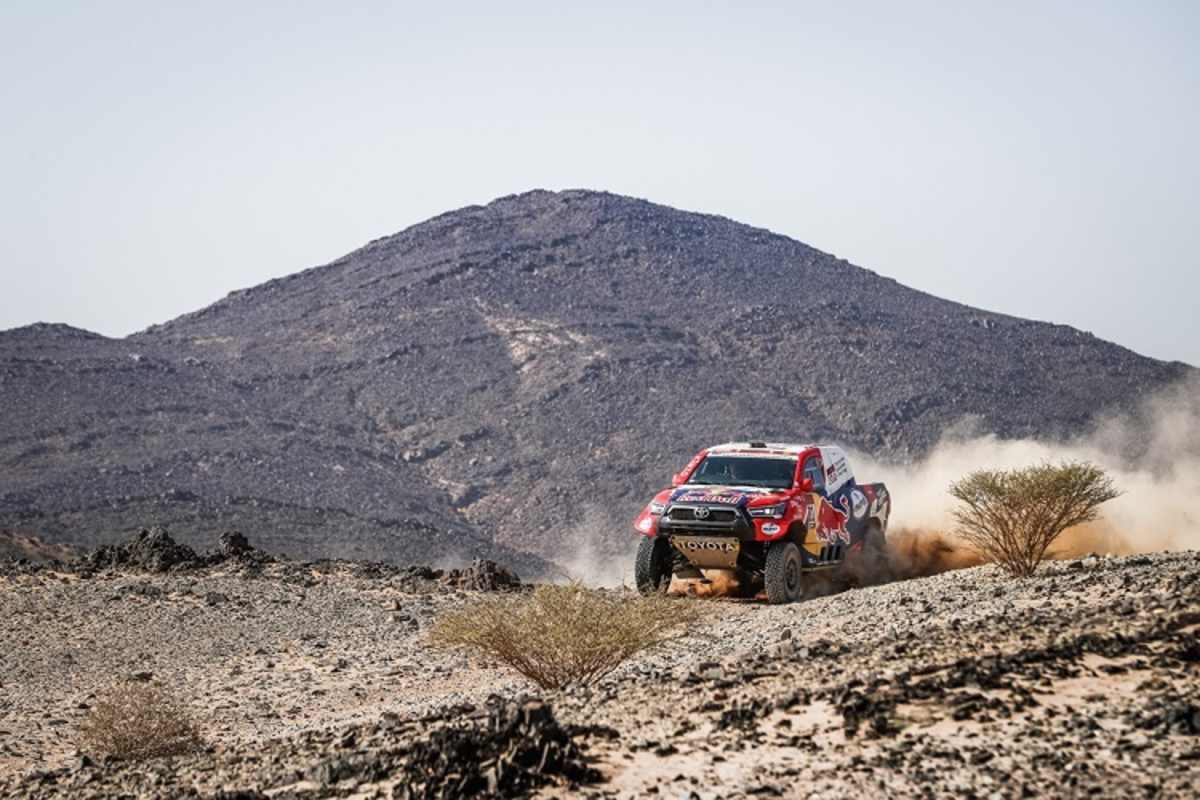 Nasser Al-Attiyah weiter im Duell um den Sieg