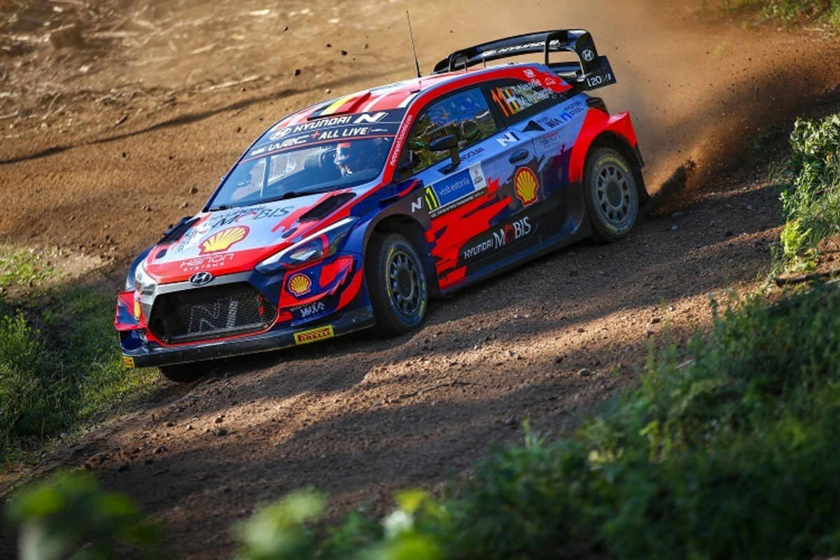 Thierry Neuville wieder auf dem Podest