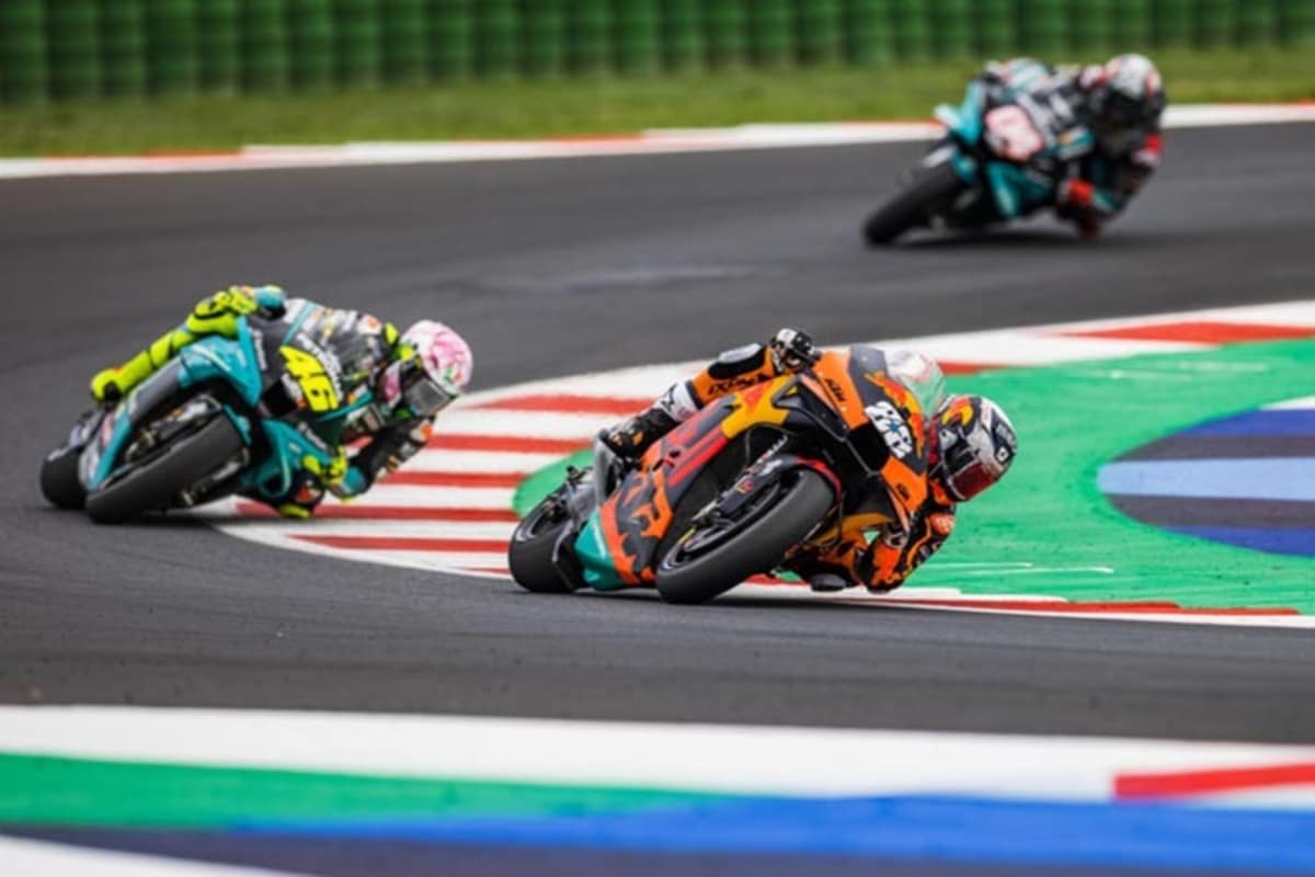 Im Rennen: Oliveira als Nachzügler vor Rossi und Dovizioso