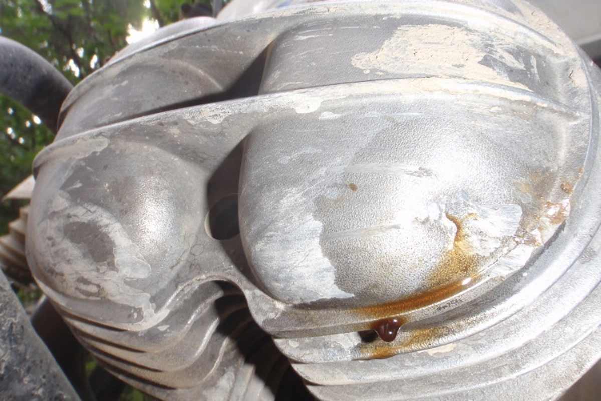 Einen Bergungsdienst gibt es nicht: Auf den abgelegenen Schotterstrecken waren manche Abenteuer zu bestehen