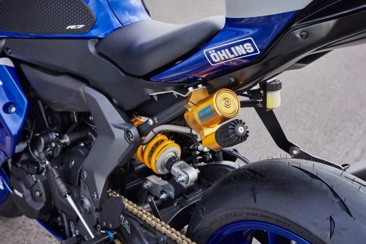 Einstellbares Federbein von Öhlins eliminiert die Fahrwerksschwächem im Rennstreckenbetrieb