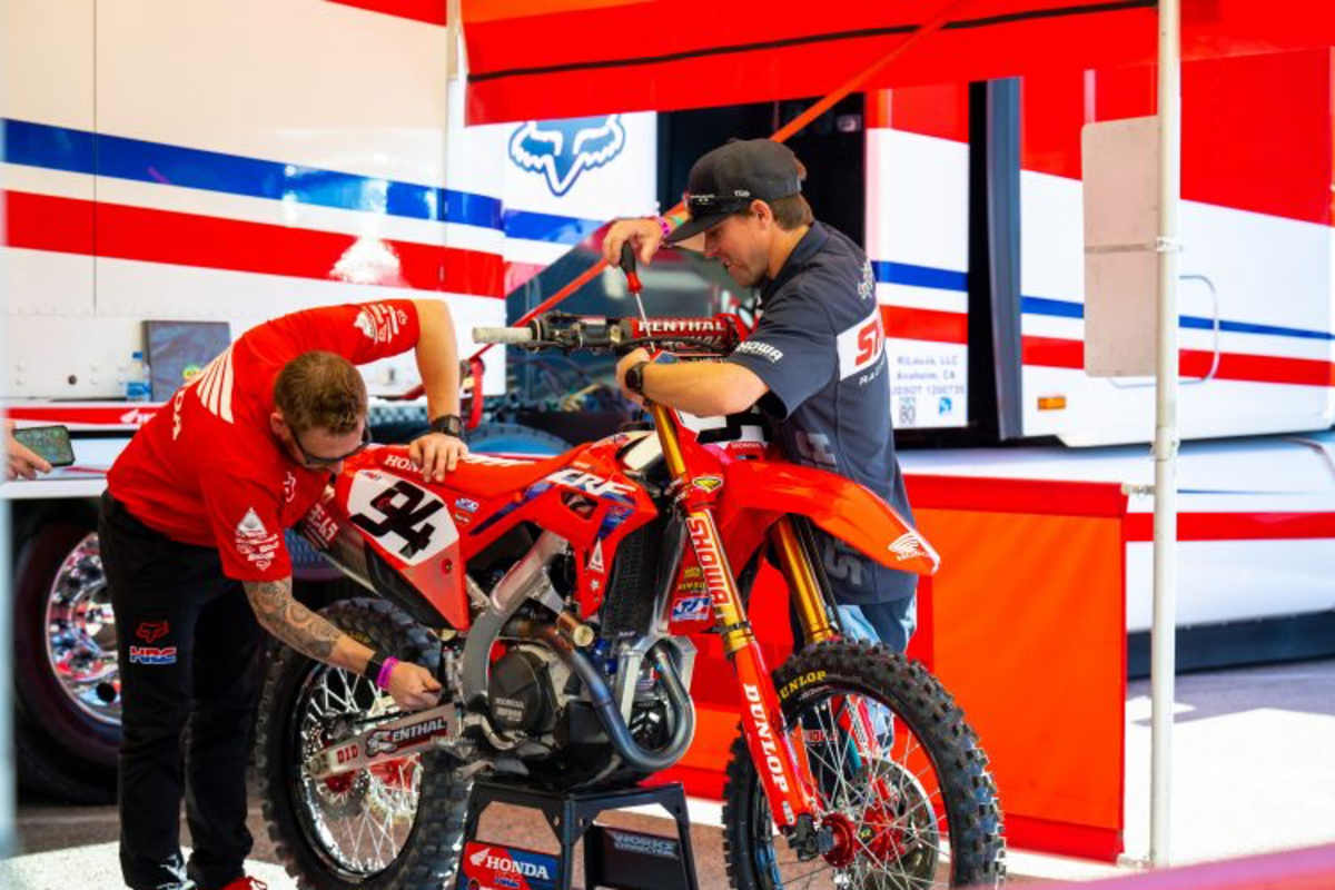 Das Team sucht noch immer nach Lösungen