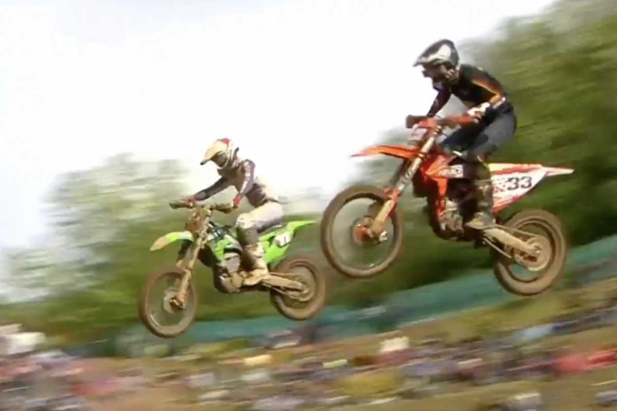 Stephen Rubini (#38) im Zweikampf mit Mikkel Haarup (#11)