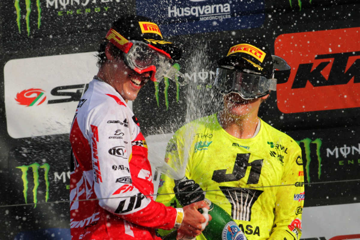 Sektdusche auf dem Podium, Lapucci und Horgmo