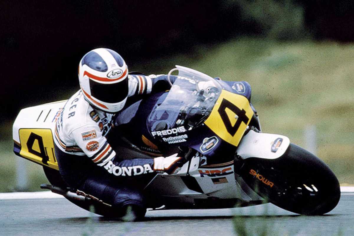 Freddie Spencer 1984 auf der Rothmans-V4-Honda
