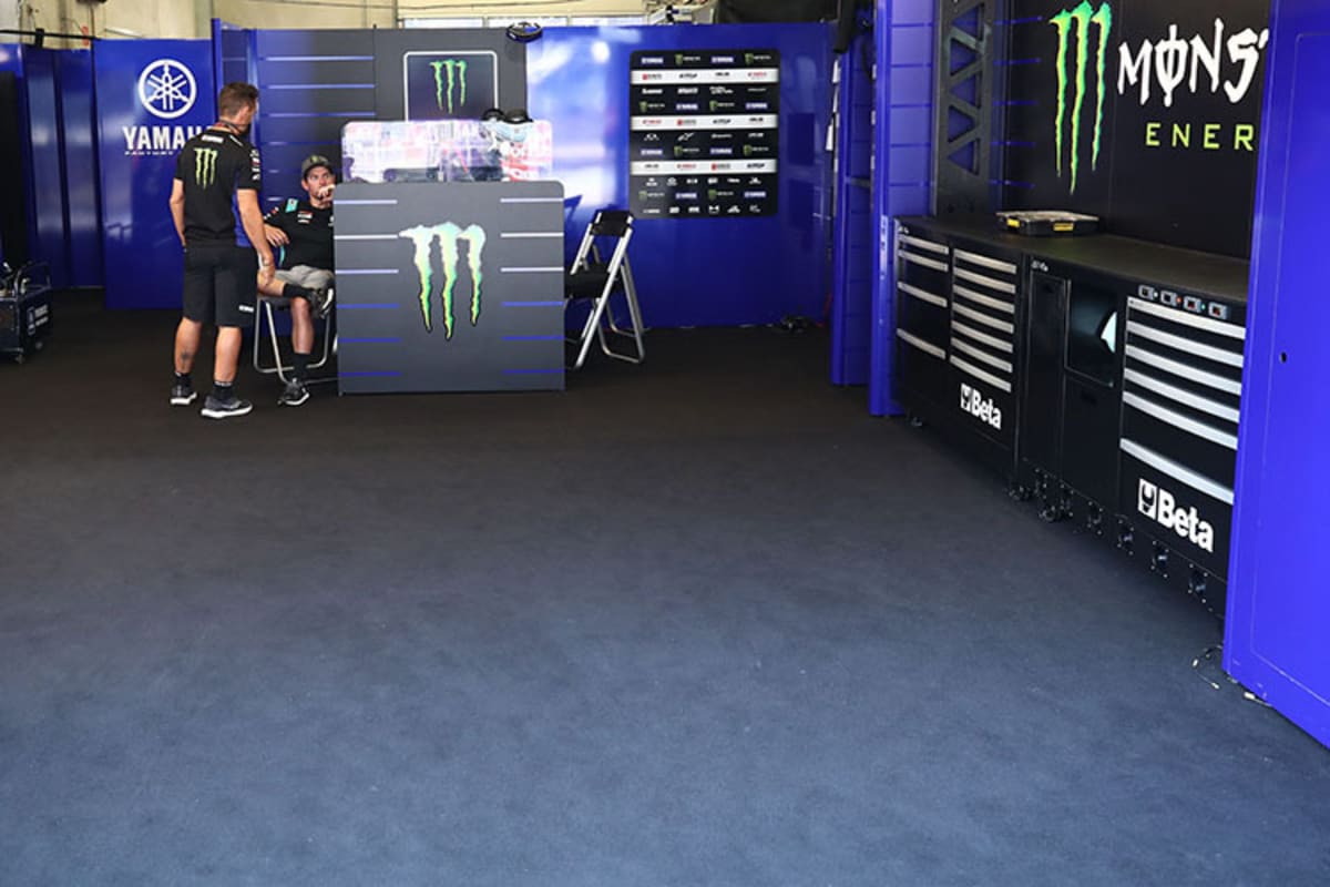 Die leere Box von Maverick Viñales in Spielberg-2