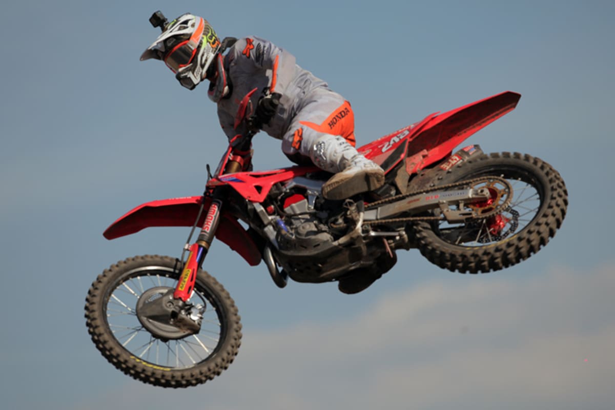 Tim Gajser gewann den ersten Lauf