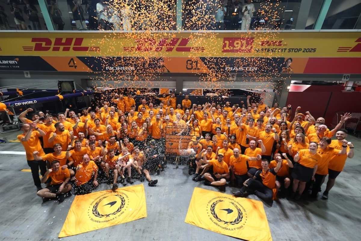 McLaren feierte in Singapur den zweiten Markentitel in Folge