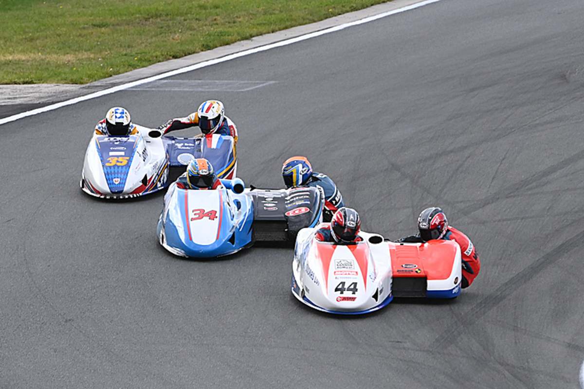 Pekka Päivärinta (44), Sam Christie (34) und Patrick Werkstetter (35) im harten Infight