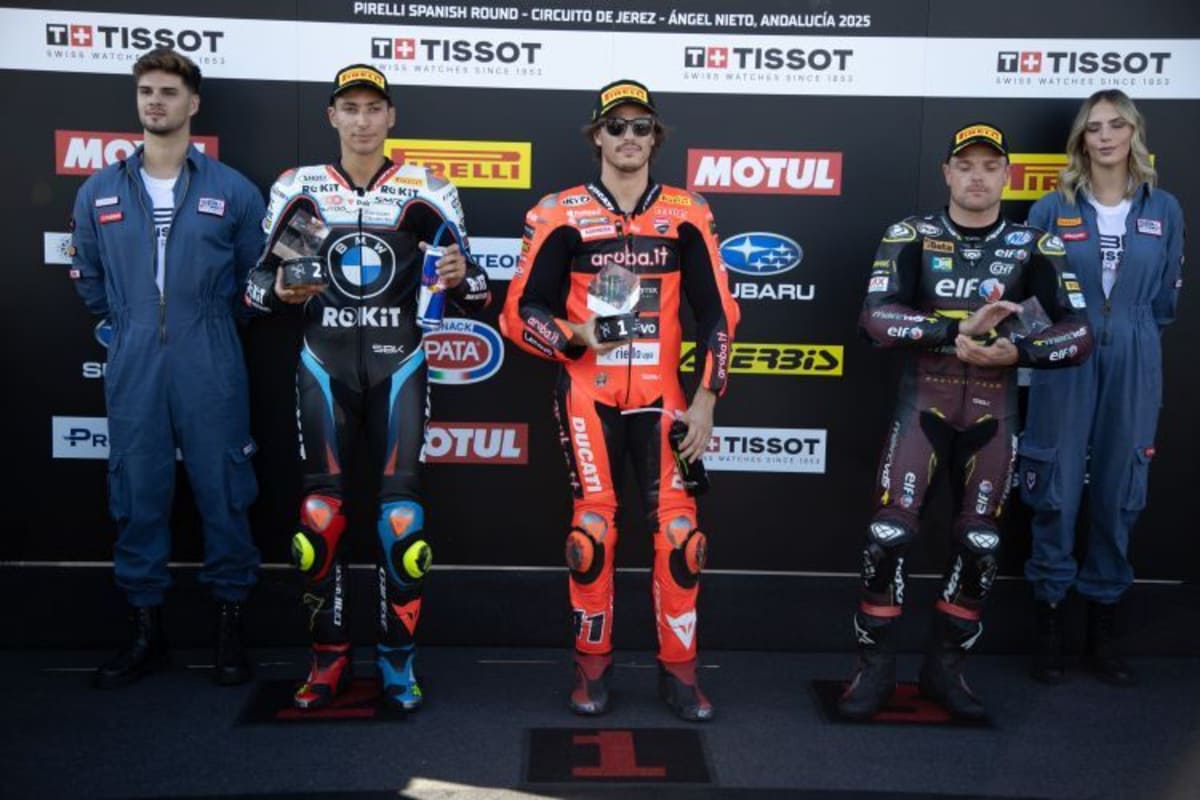 Superpole - Toprak Razgatlioglu, Nicolò Bulega & Sam Lowes