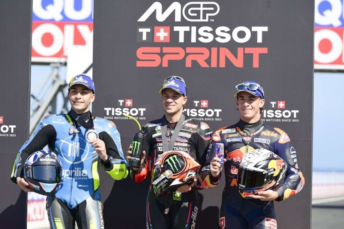 Die besten Sprinter auf der Insel: Bezzecchi zwischen Fernandez und Acosta (re.)