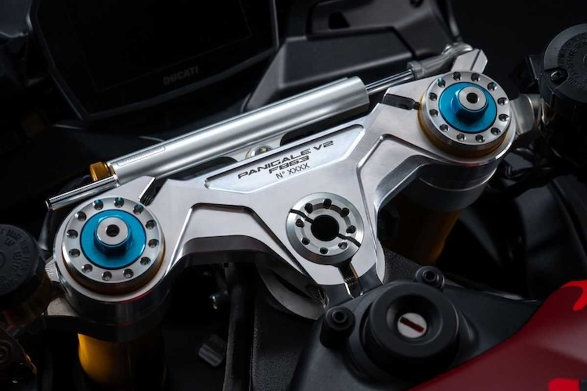 Panigale V2 FB63