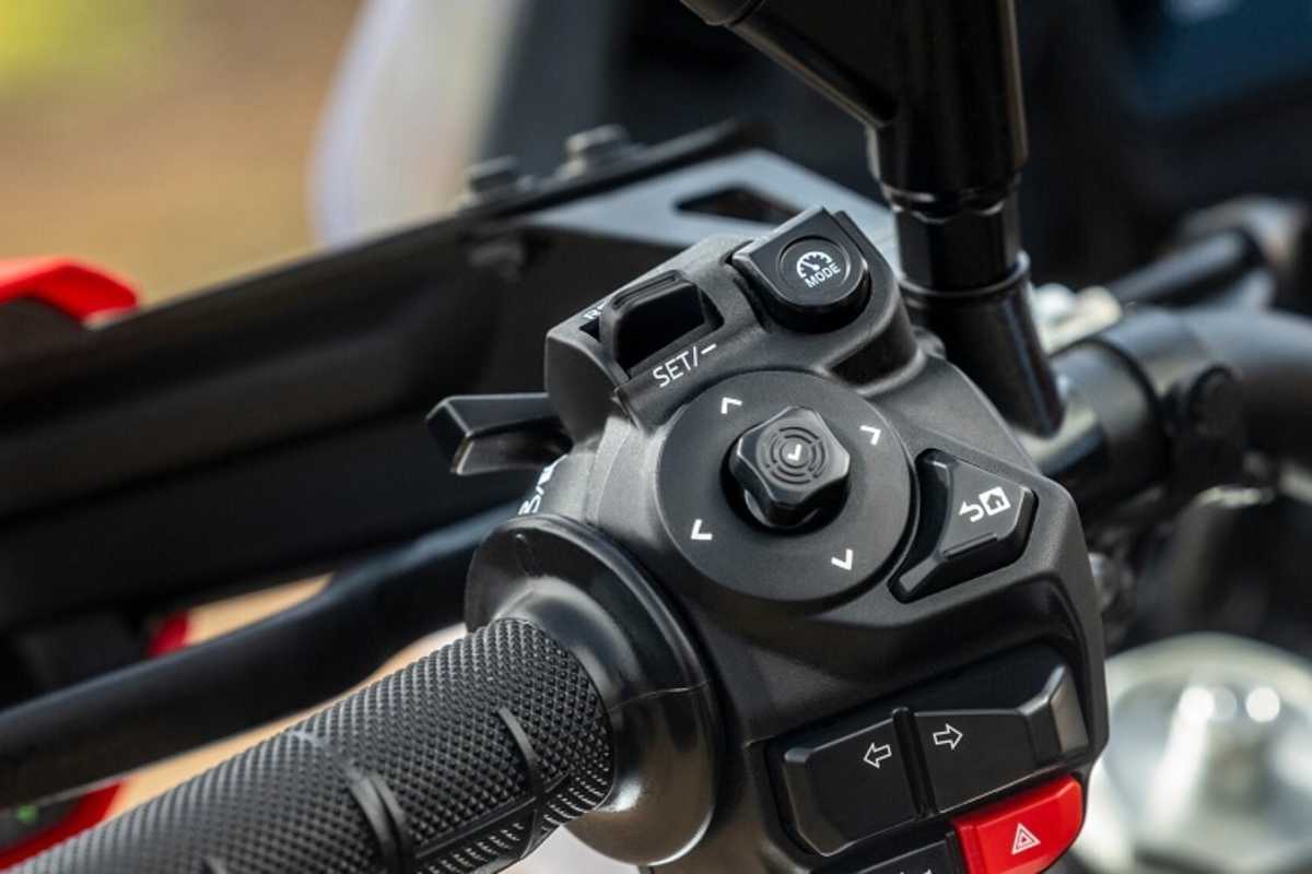 Mehr Elektronik zeiht eine dickere Schaltereinhait nach sich