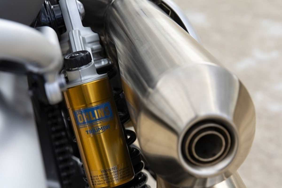 Am 2026er Jahrgang der Triumph Scrambler 1200XE wieder verbaut: Federbeine von Öhlins