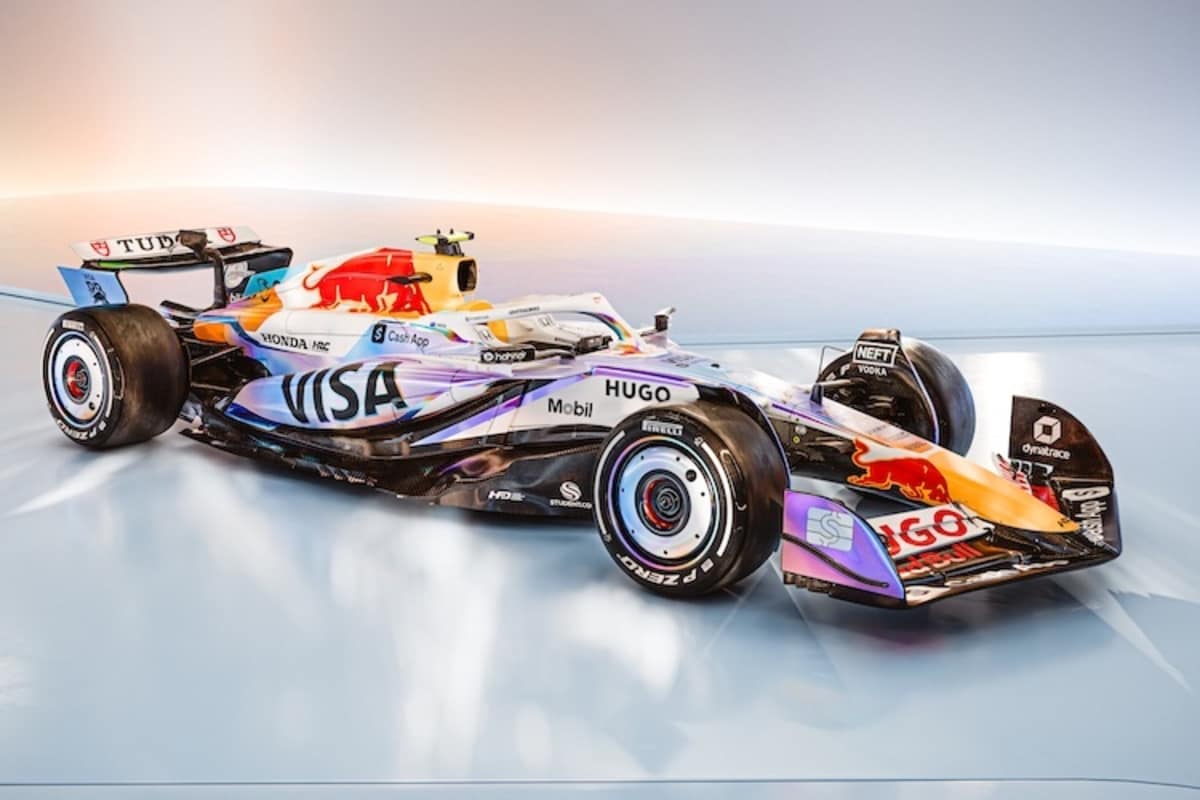 Die Sonderlackierung passt perfekt zum glamourösen GP in der US-Metropole