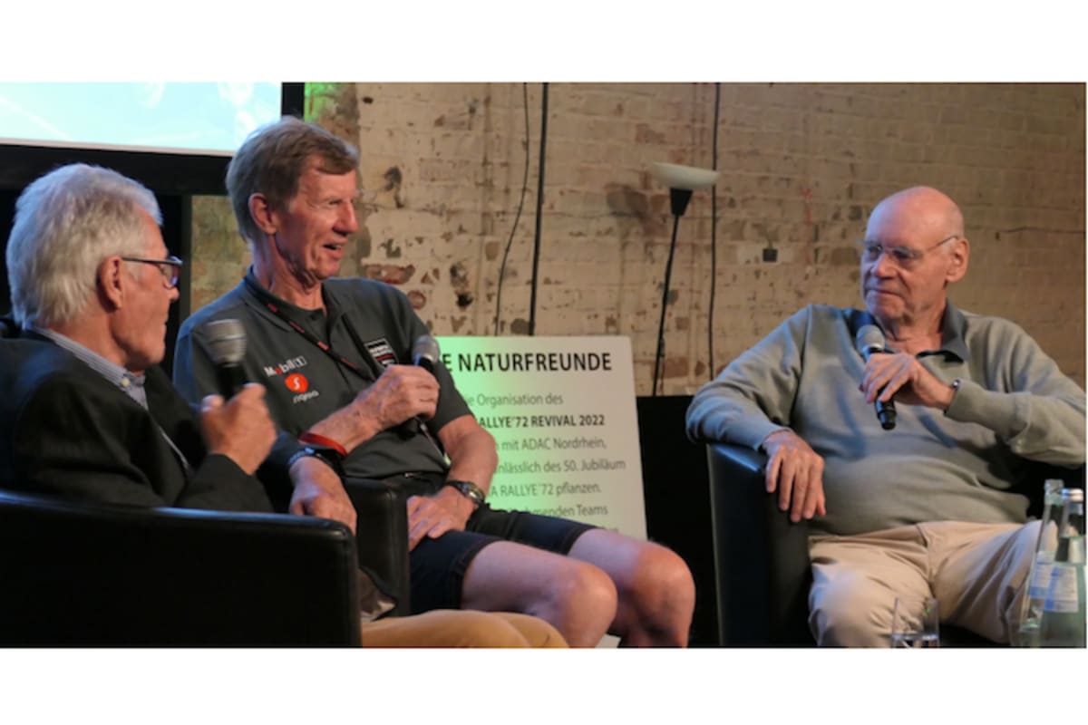 Fröhliche Gesprächsrunde: Völker (r.) mit Röhrl und Moderator Braun 