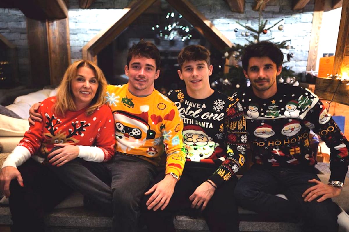 Charles Leclerc mit seiner Mutter und seinen Brüdern