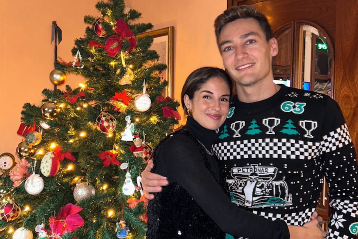 George Russell mit seiner Freundin CarmenMontero Mundt