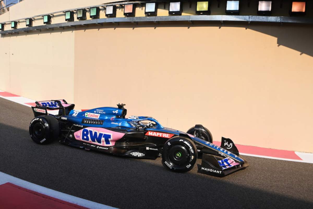 Pierre Gasly im Rennwagen von Alpine