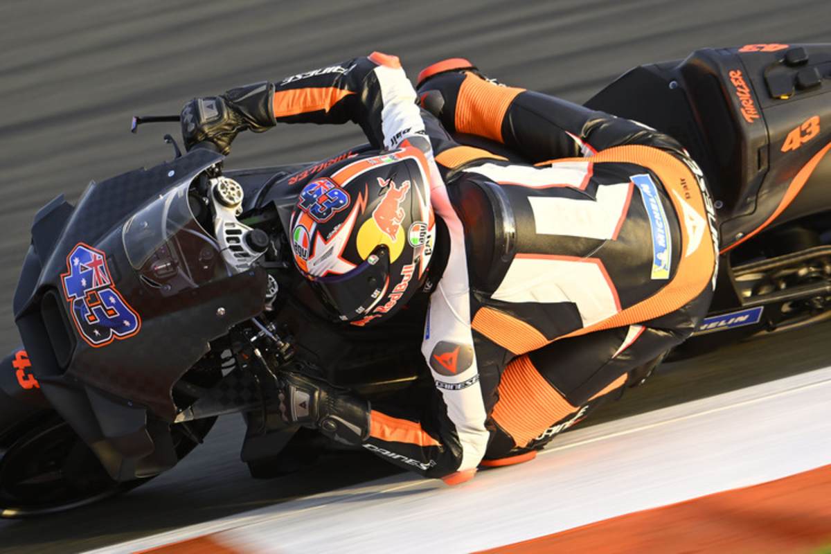 Nach dem Valencia-GP 2022 testete er erstmals die KTM RC16