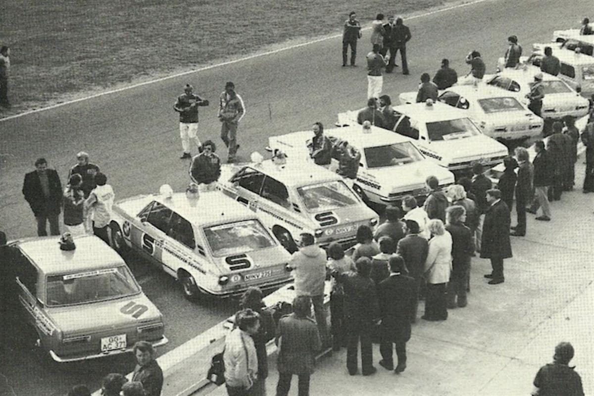 Staffel-Präsentation am Ring