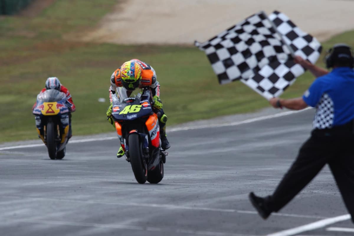 Valentino Rossi gewann 2002 und 2003 auf einer Honda in Repsol-Farben den MotoGP-Titel