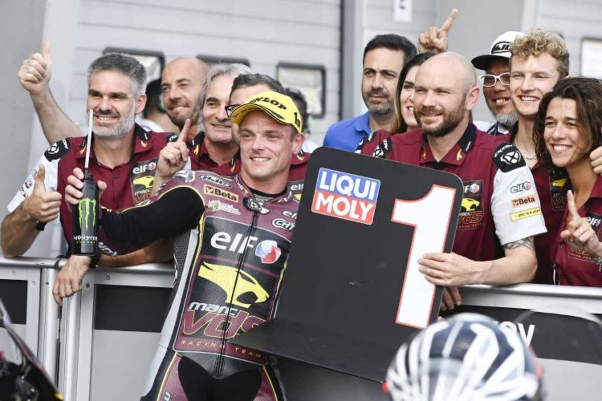 Willkommen zurück am Sachsenring, Sam Lowes