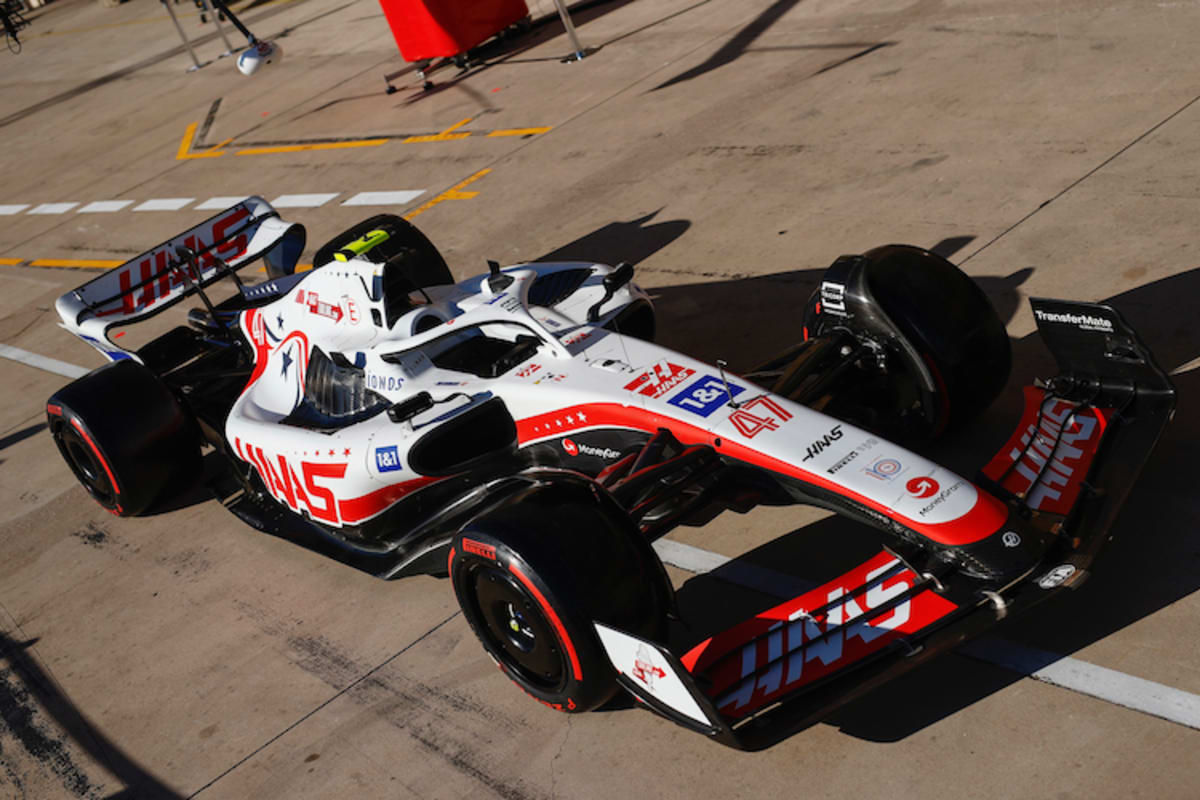 Der Haas-Rennwagen in neuem Design