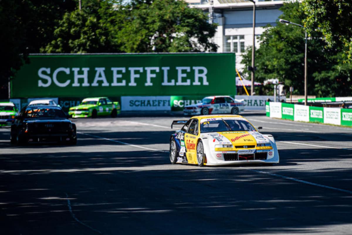 Das rollende Museum: Die DTM Classic